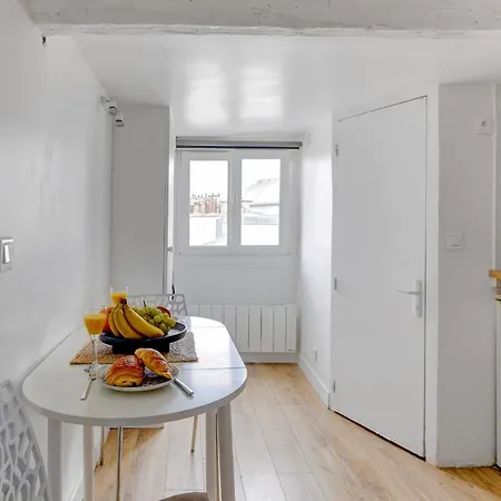 Bnbnova - Charming - Steps From Le Marais & Montorgueil