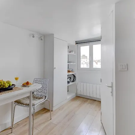 Bnbnova - Charming - Steps From Le Marais & Montorgueil * Paris